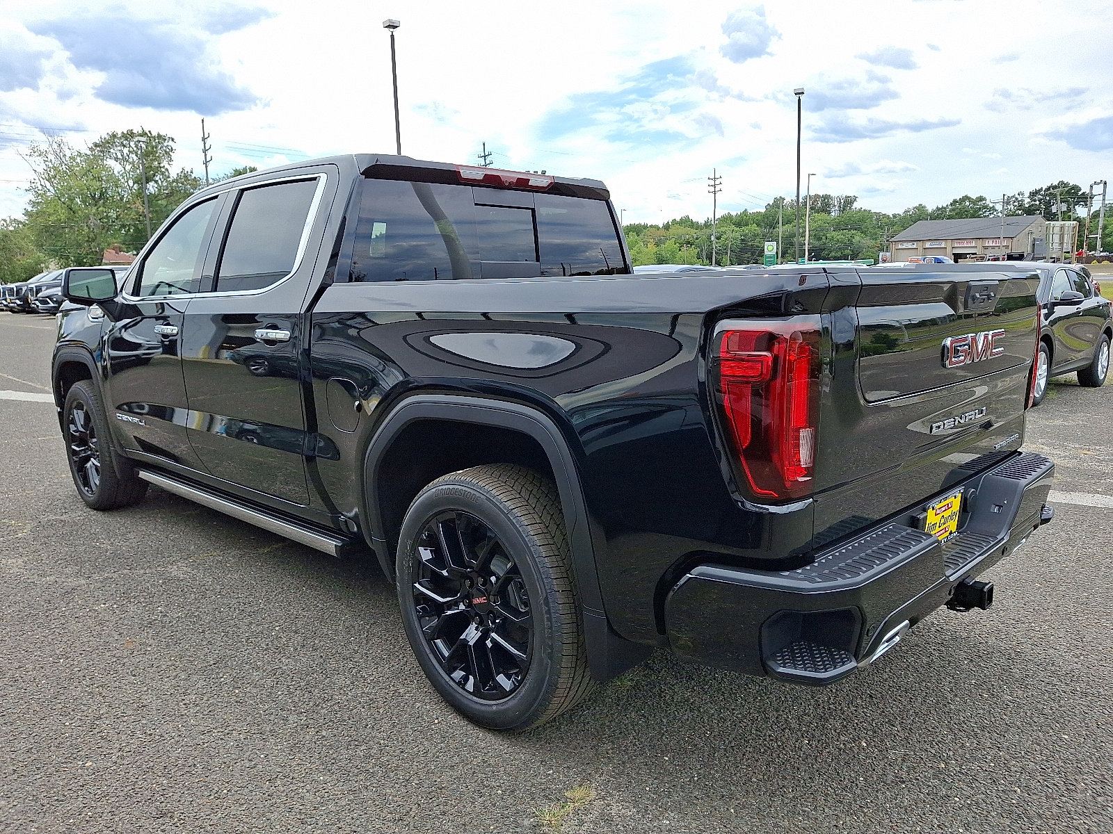2026 Gmc Sierra 1500 Denali photo 3