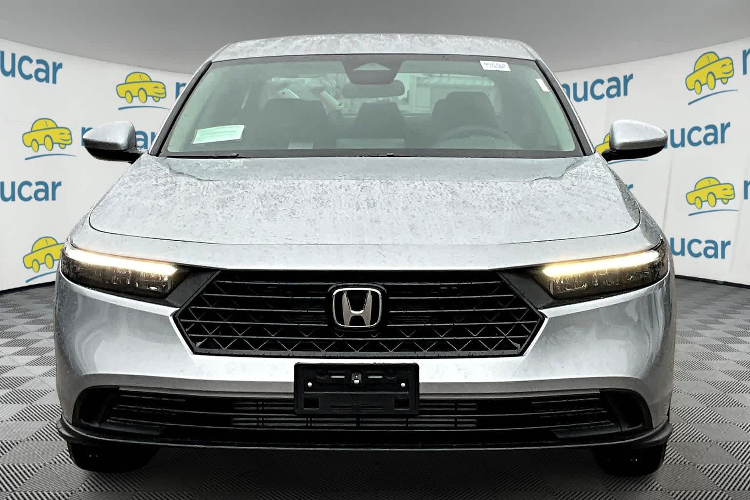 2025 Honda Accord LX photo 2