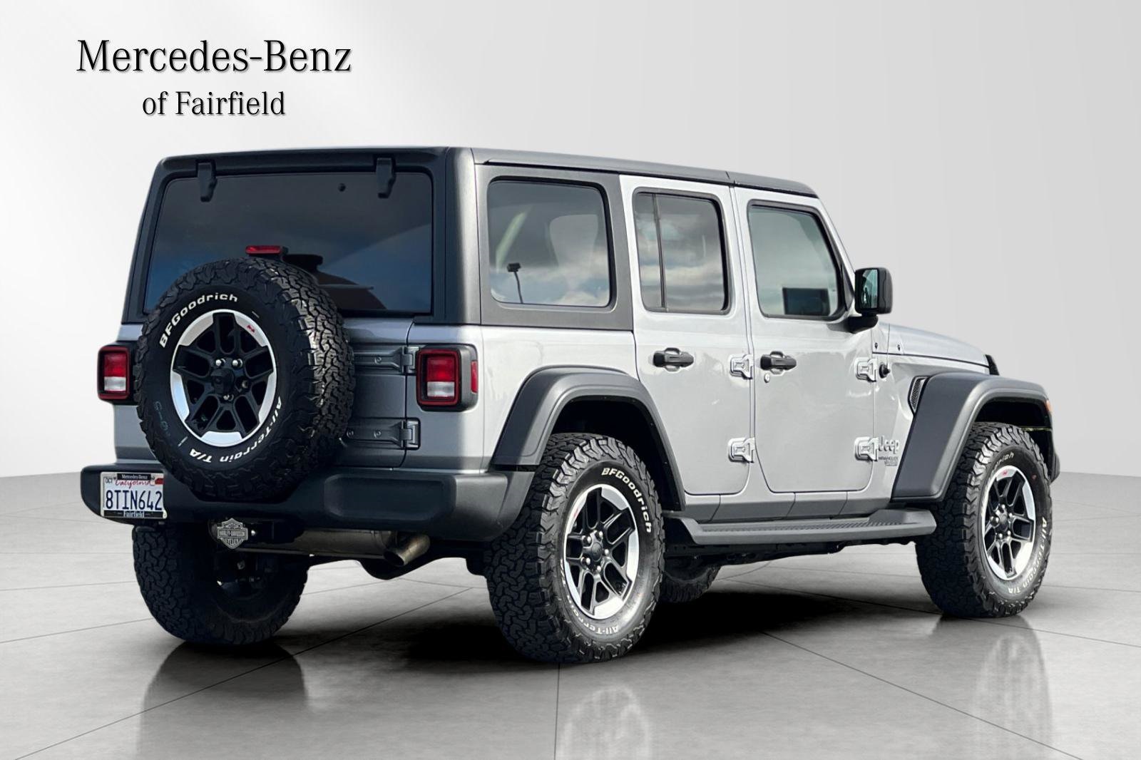 2019 Jeep Wrangler Unlimited Sport S photo 2