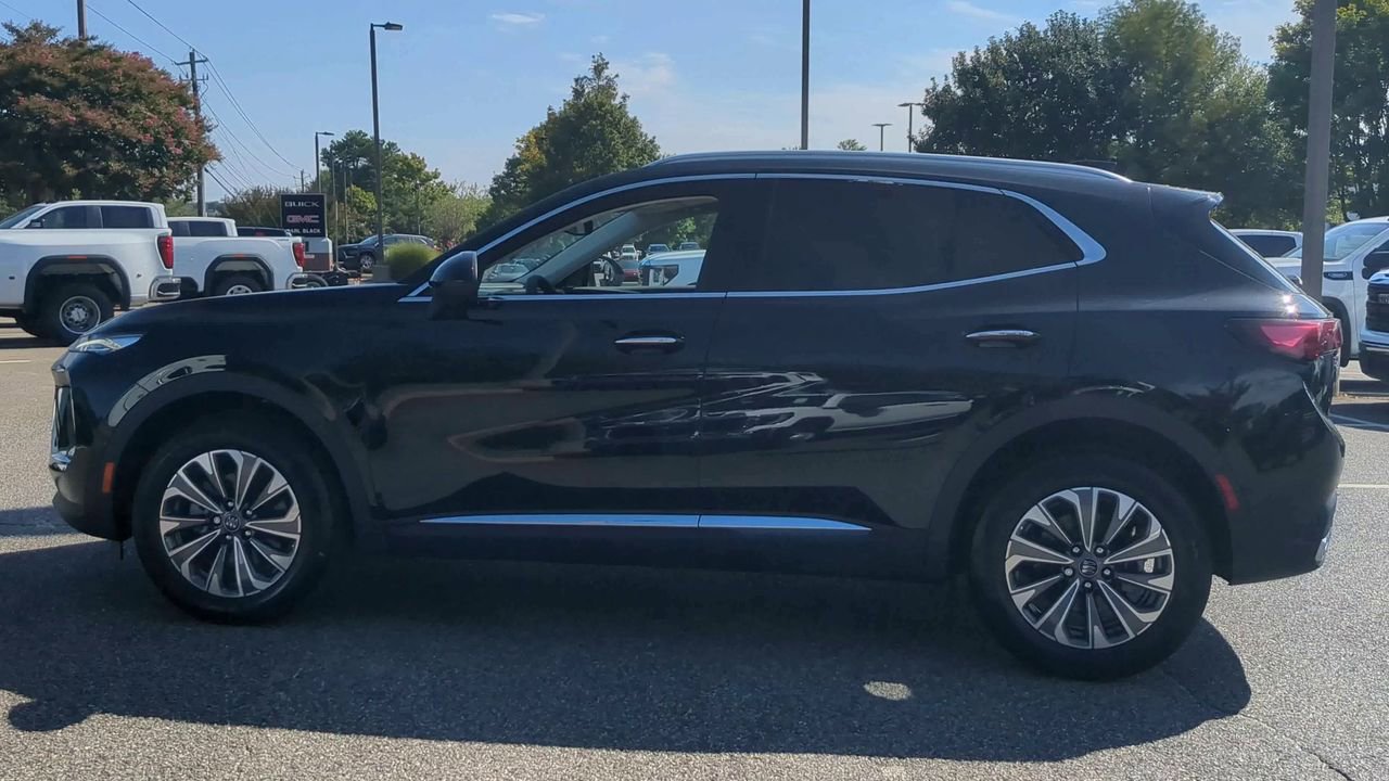 2025 Buick Envision Preferred photo 5