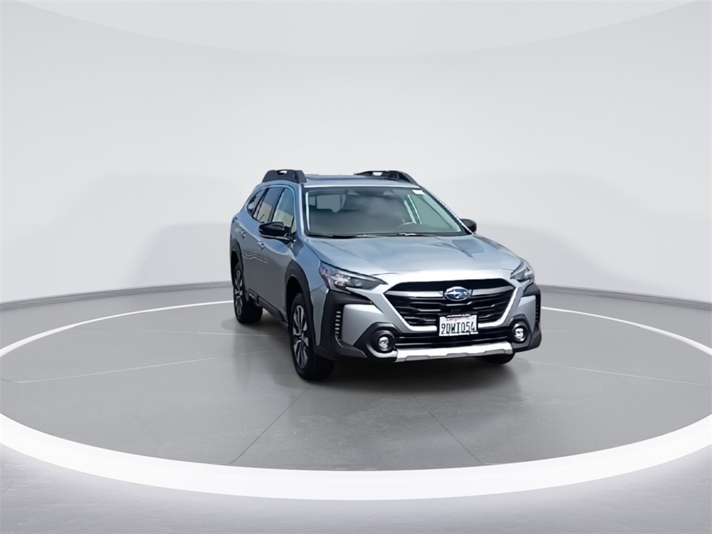 2023 Subaru Outback Limited photo 4