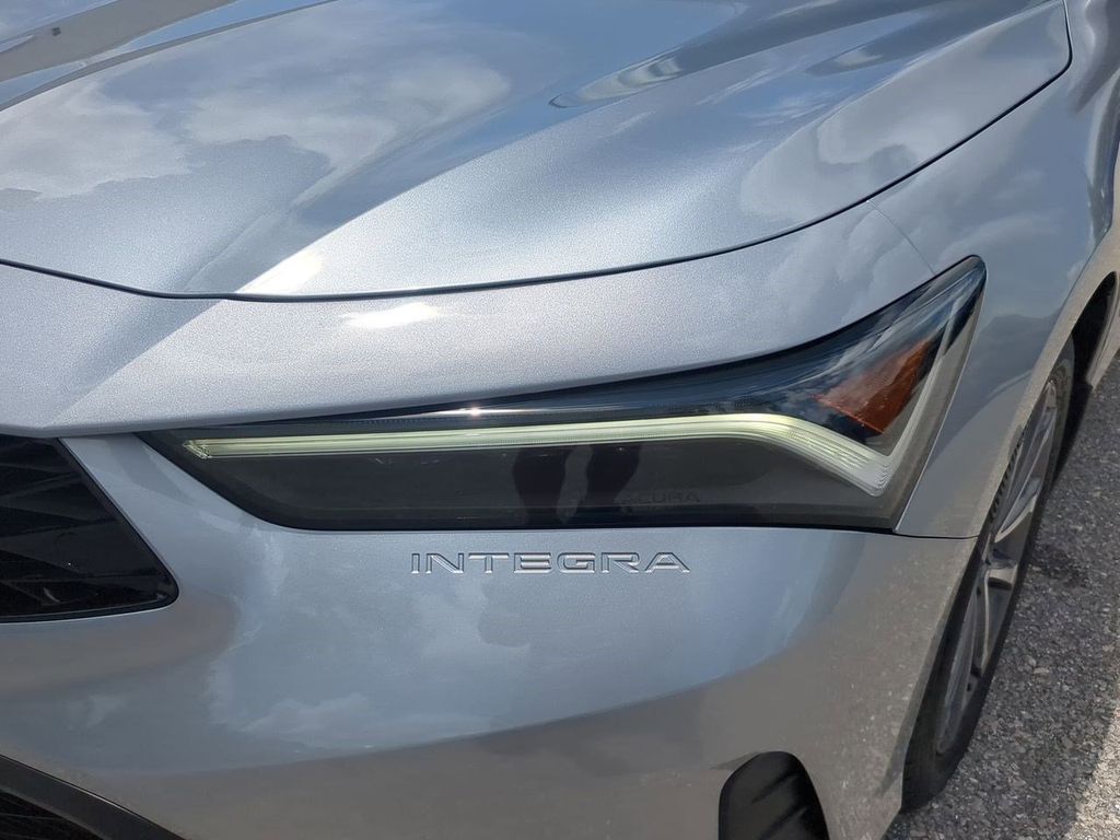 2025 Acura Integra Base photo 9