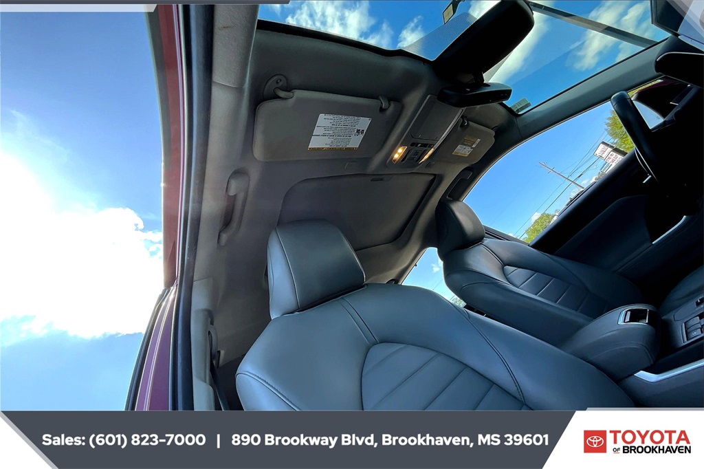 2023 Toyota Highlander Hybrid XLE photo 14