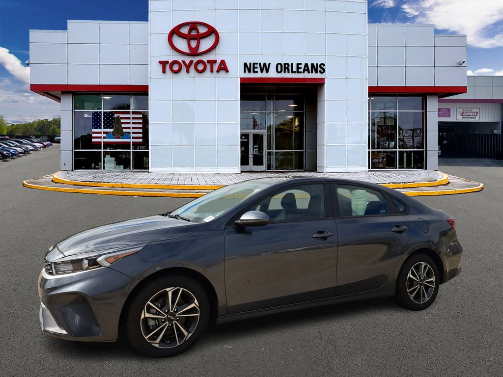 2024 Kia Forte LXS's photo