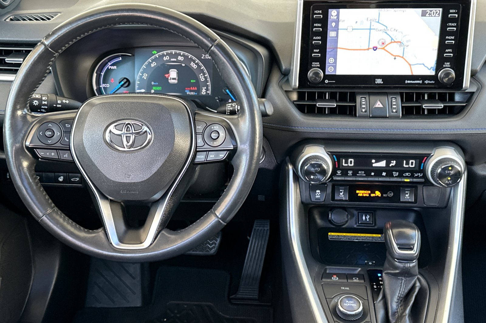 2019 Toyota RAV4 Hybrid XSE photo 14