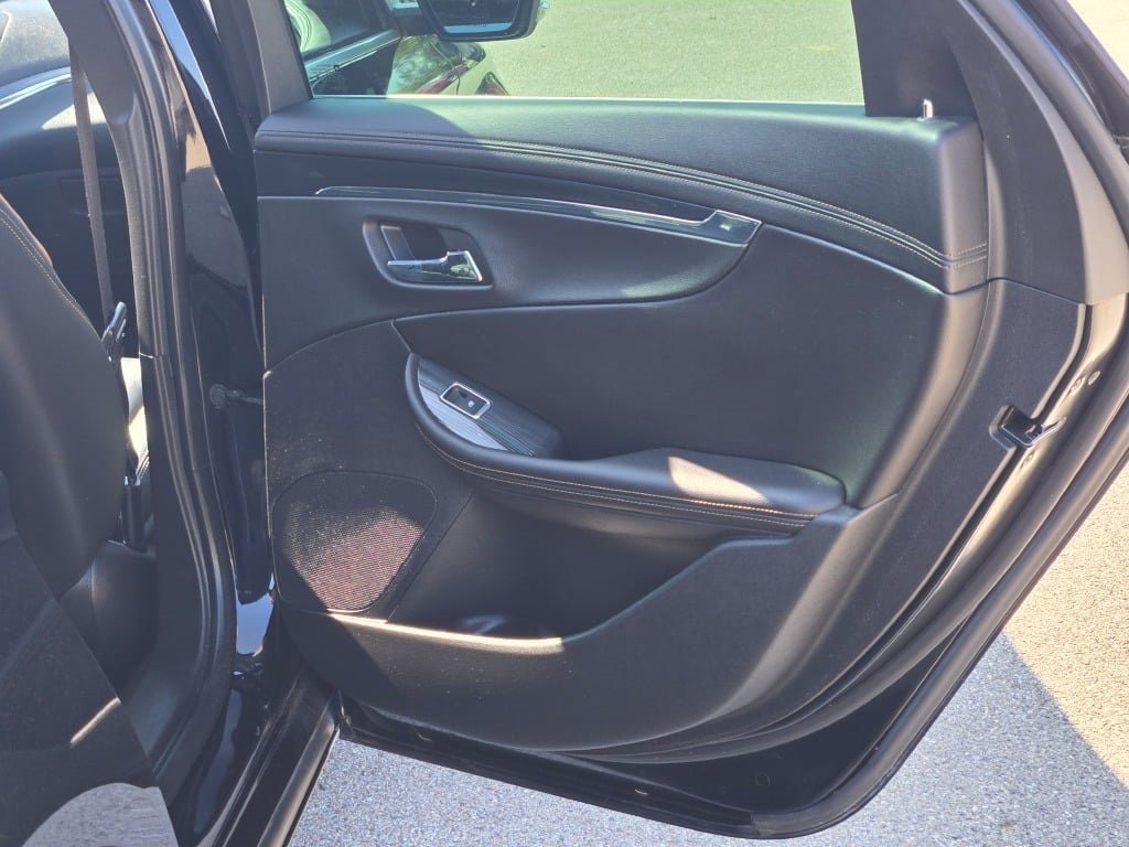 2018 Chevrolet Impala Premier photo 8