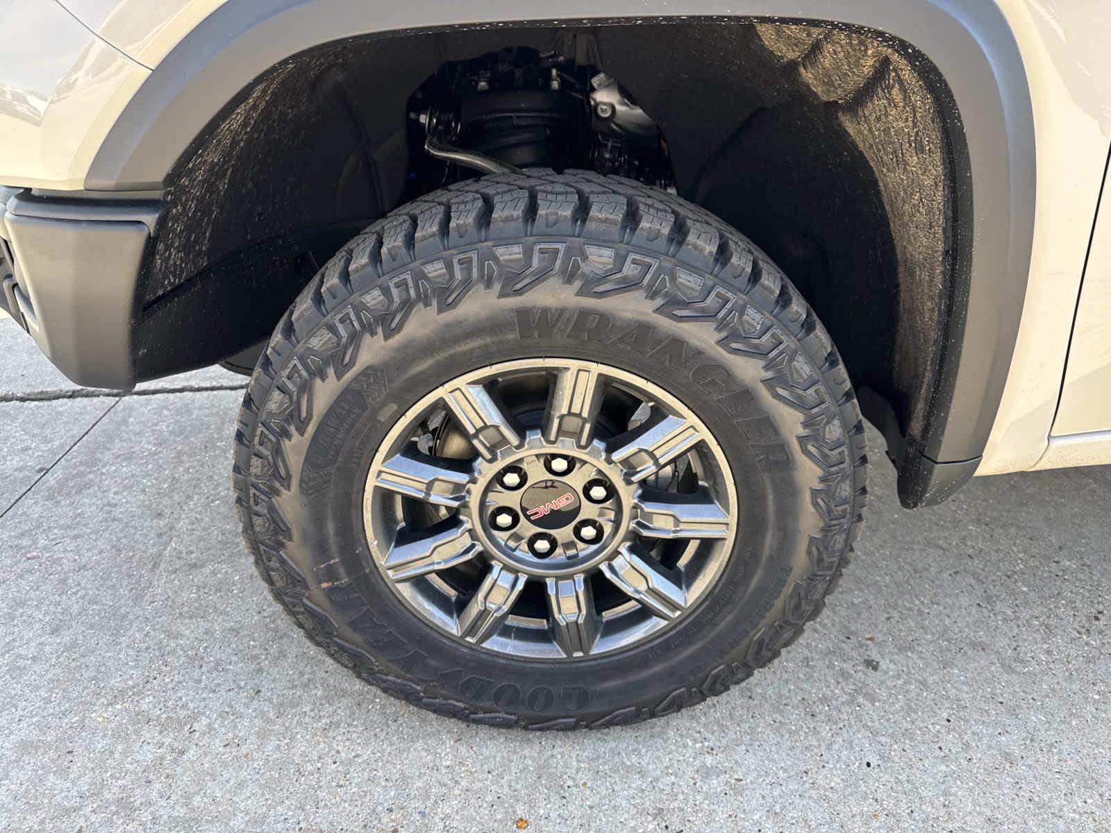 2026 Gmc Sierra 1500 AT4X photo 4