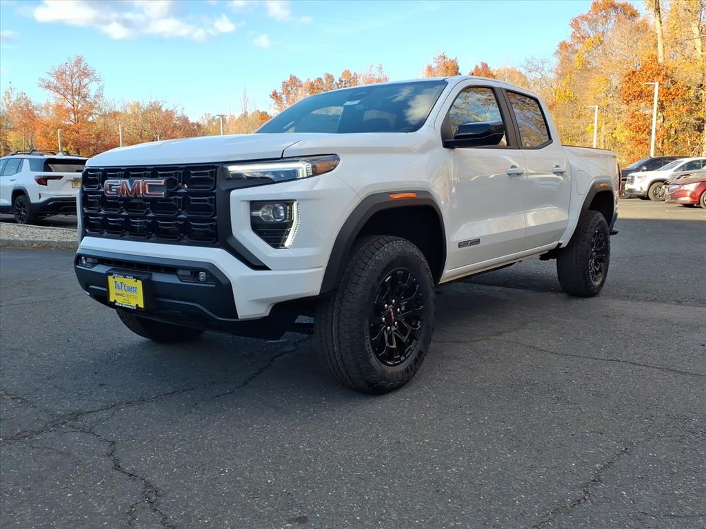 2026 GMC Canyon Elevation's photo