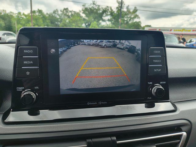 2023 Kia Seltos LX photo 2