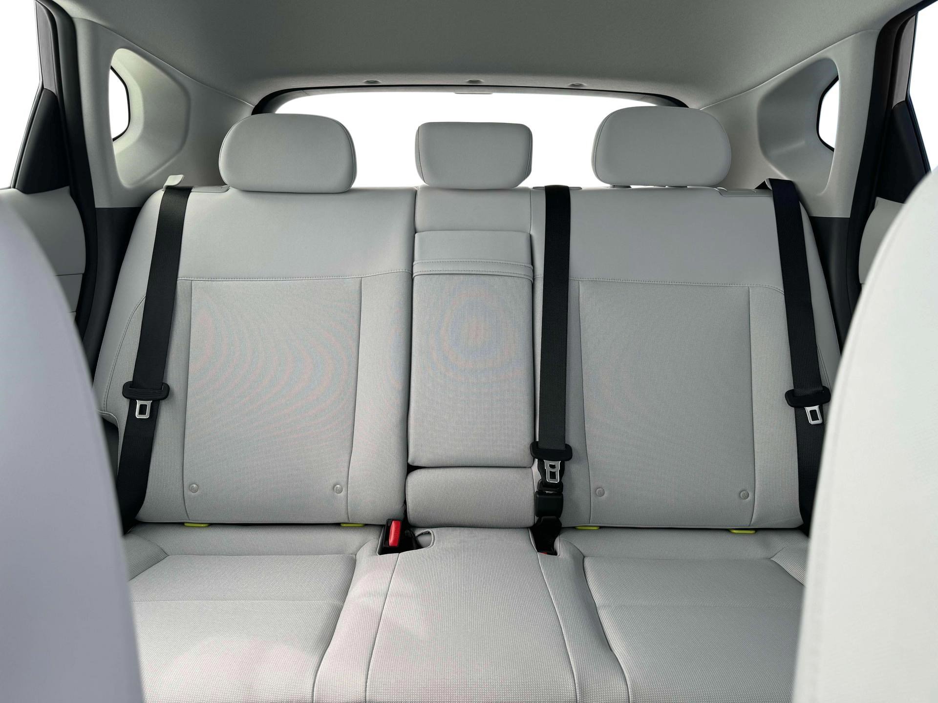 2025 Hyundai Kona SEL photo 16