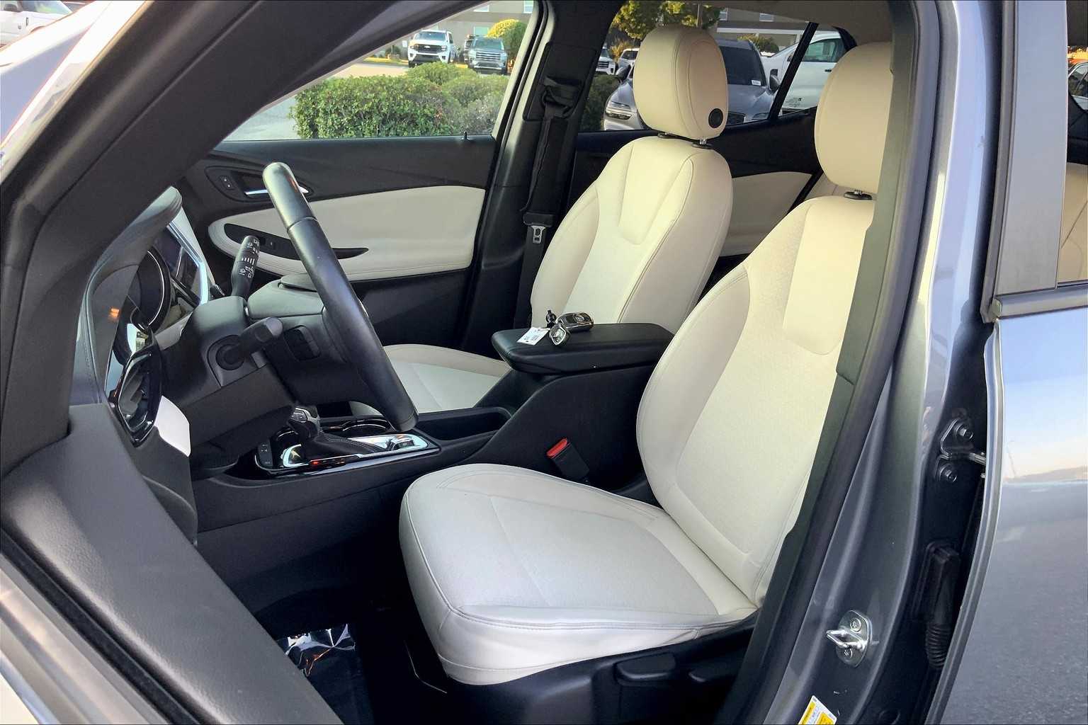 2021 Buick Encore GX Preferred photo 7