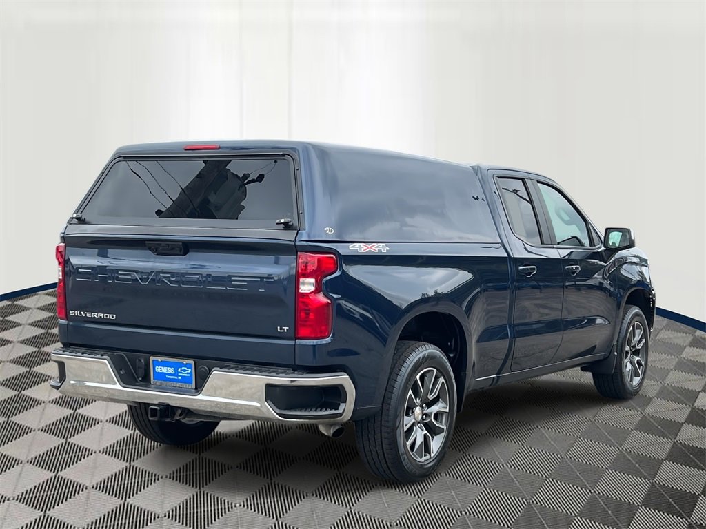 2022 Chevrolet Silverado 1500 LT photo 5