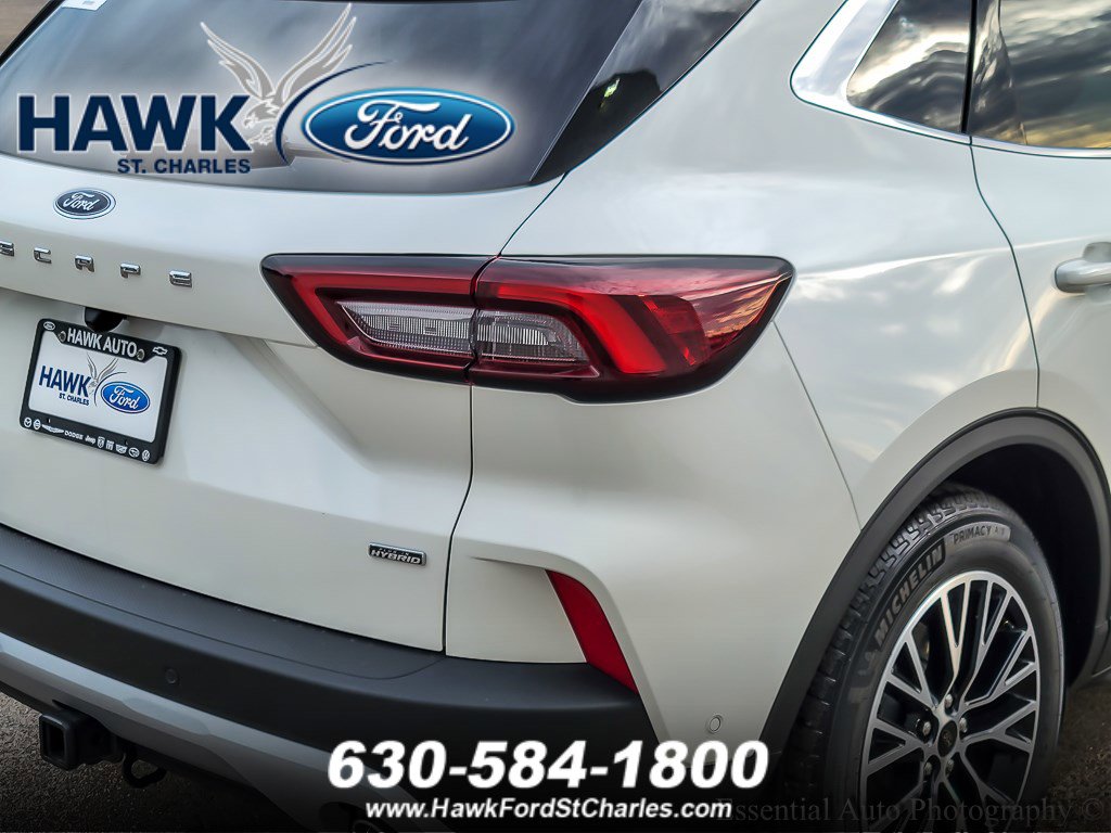 2024 Ford Escape Plug-In Hybrid photo 4