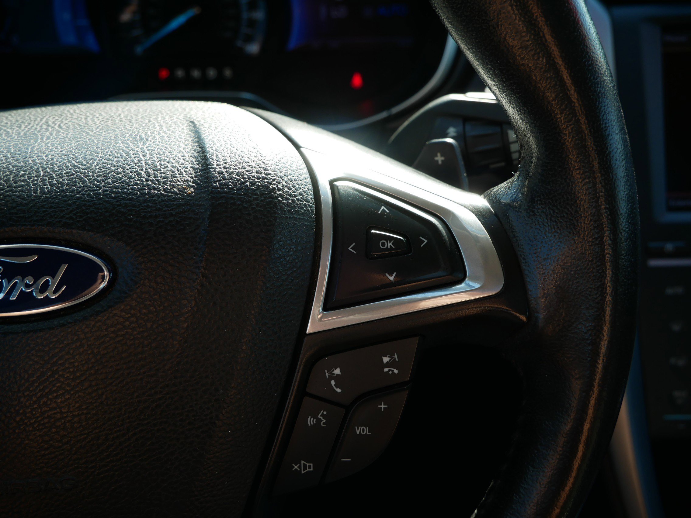 2013 Ford Fusion Titanium photo 20