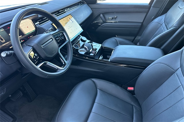 2023 Land Rover Range Rover Sport SE photo 9
