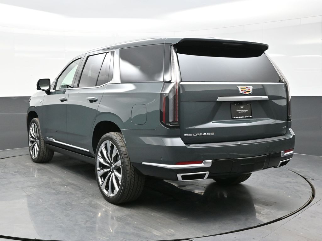2026 Cadillac Escalade Luxury photo 4