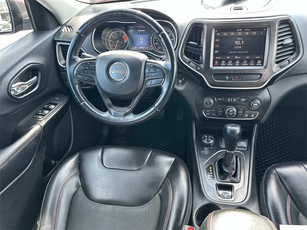 2019 Jeep Cherokee Trailhawk photo 16