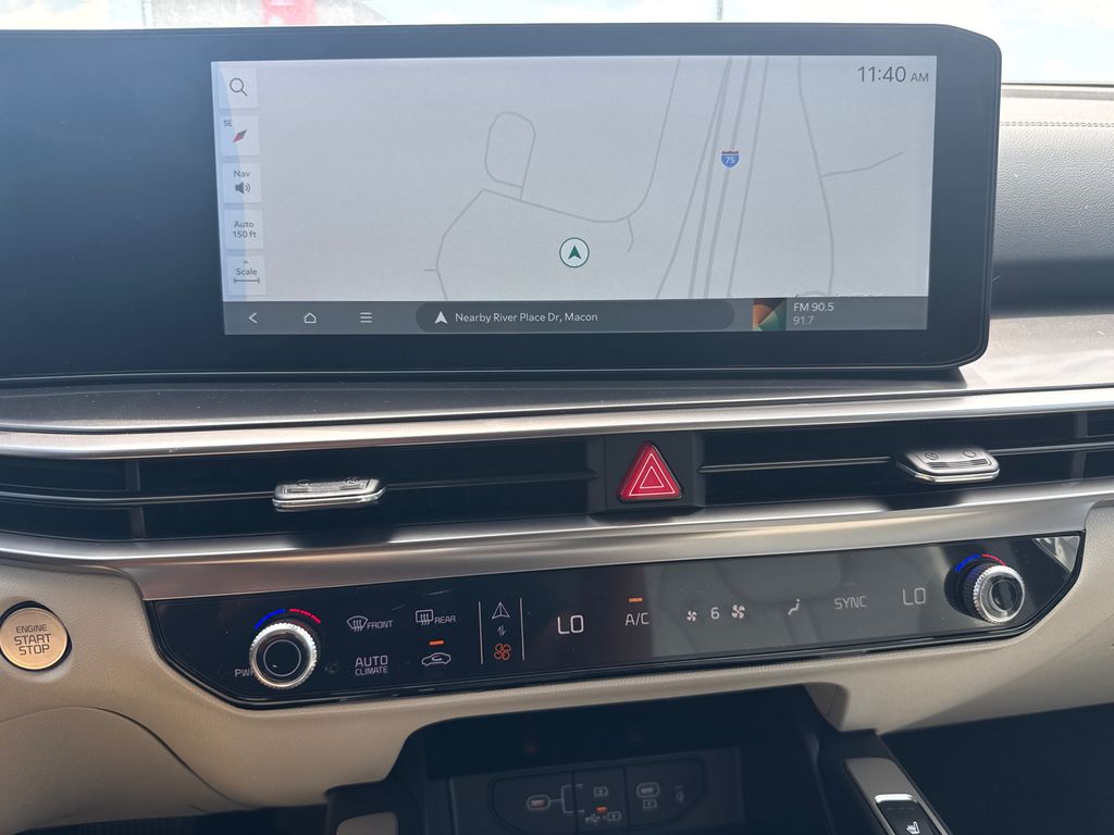 2025 Kia Sorento S photo 26