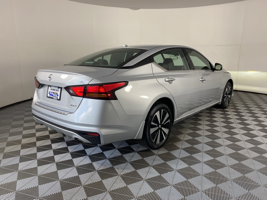 2022 Nissan Altima 2.5 SL photo 9