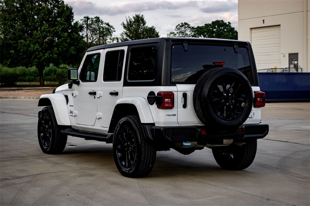 2022 Jeep Wrangler Unlimited Sahara 4xe photo 7