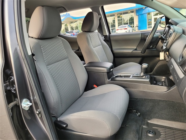 2023 Toyota Tacoma SR V6 photo 17