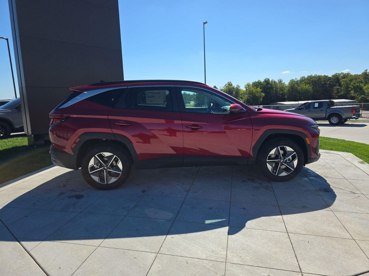 2026 Hyundai Tucson SEL photo 3