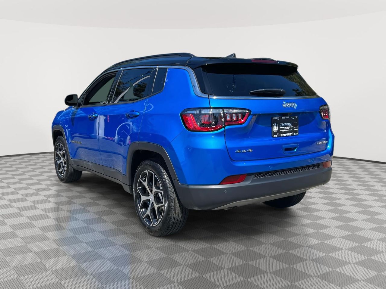 2024 Jeep Compass Limited photo 3
