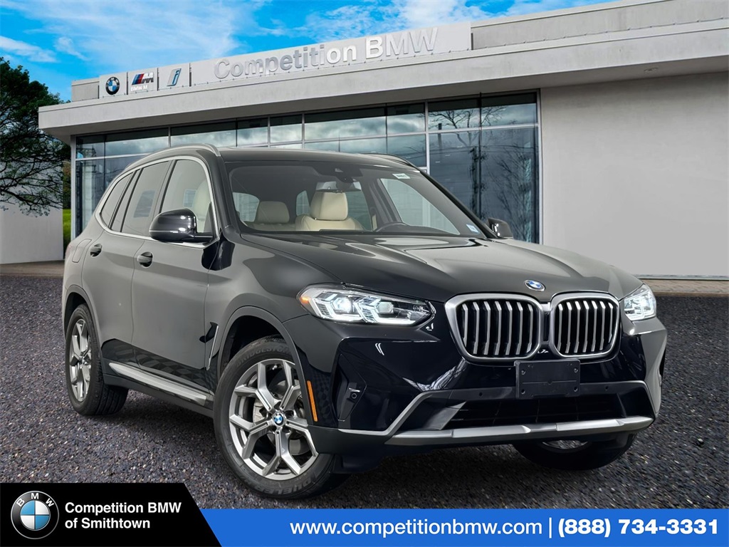 2022 BMW X3 30i's photo