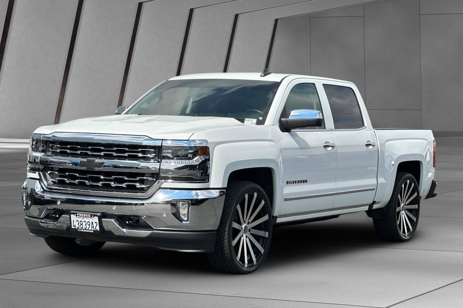 2016 Chevrolet Silverado 1500 LTZ photo 7