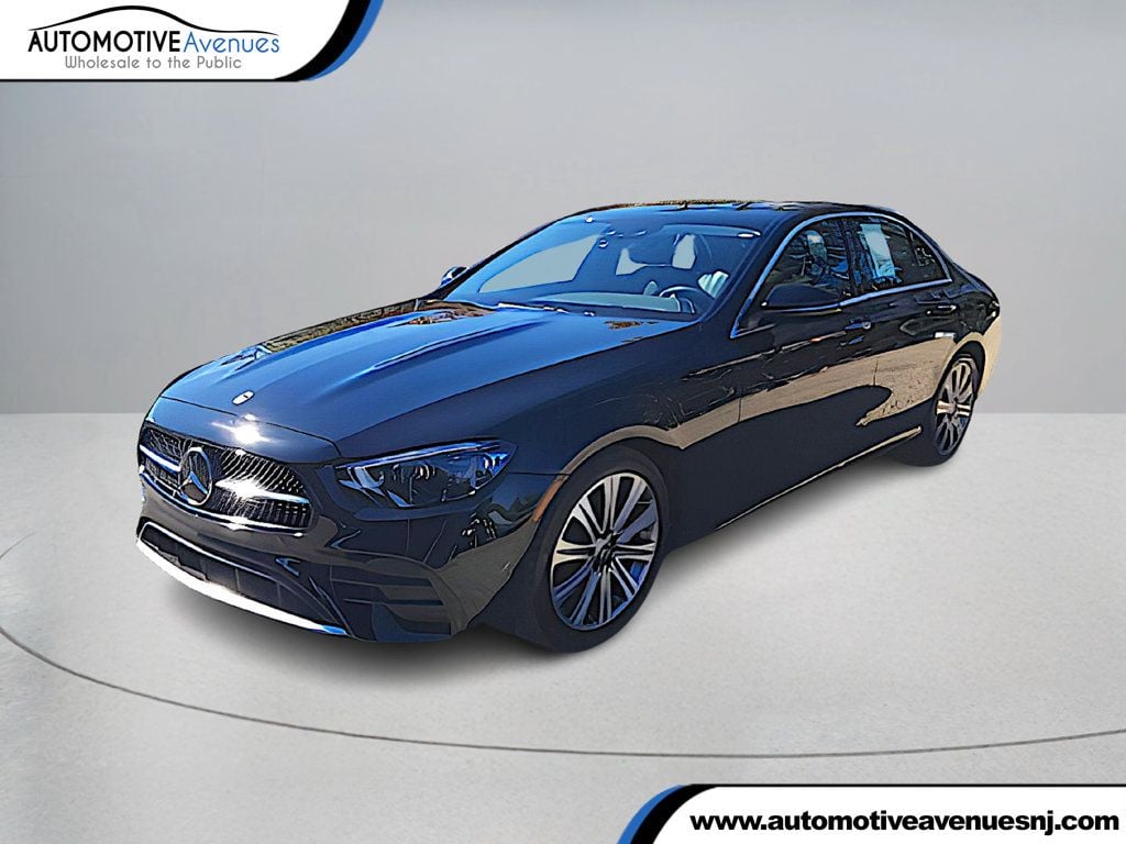 2023 Mercedes-Benz E-Class E350's photo