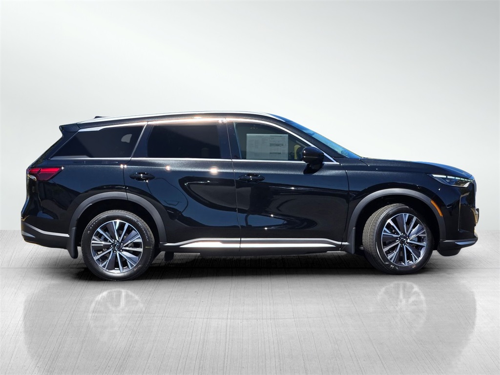 2026 Infiniti QX60 Luxe AWD photo 3