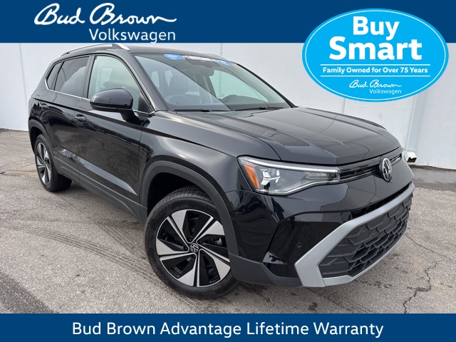 2026 Volkswagen Taos SE's photo