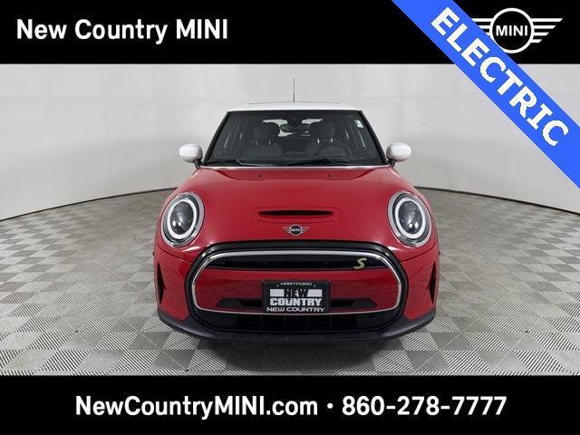Used 2024 MINI Hardtop 2 Door SE with VIN WMW13DJ04R2U46068 for sale in Hartford, CT