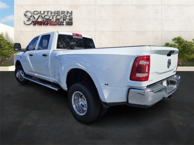 2024 Ram 3500 Tradesman photo 10