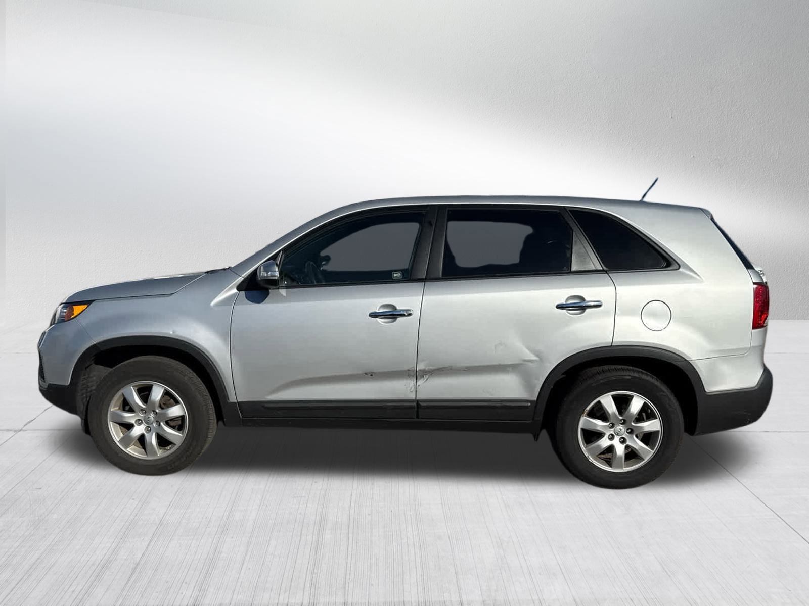2012 Kia Sorento LX photo 4