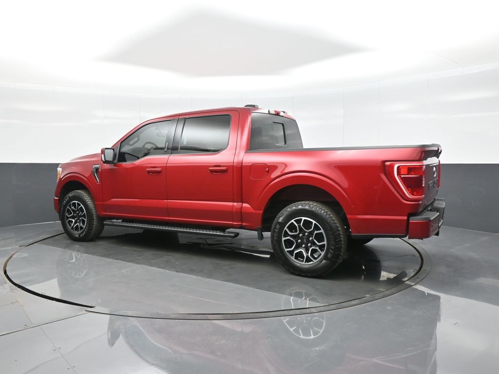 2021 Ford F-150 XLT photo 4