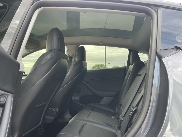 2023 Tesla Model Y Performance photo 7