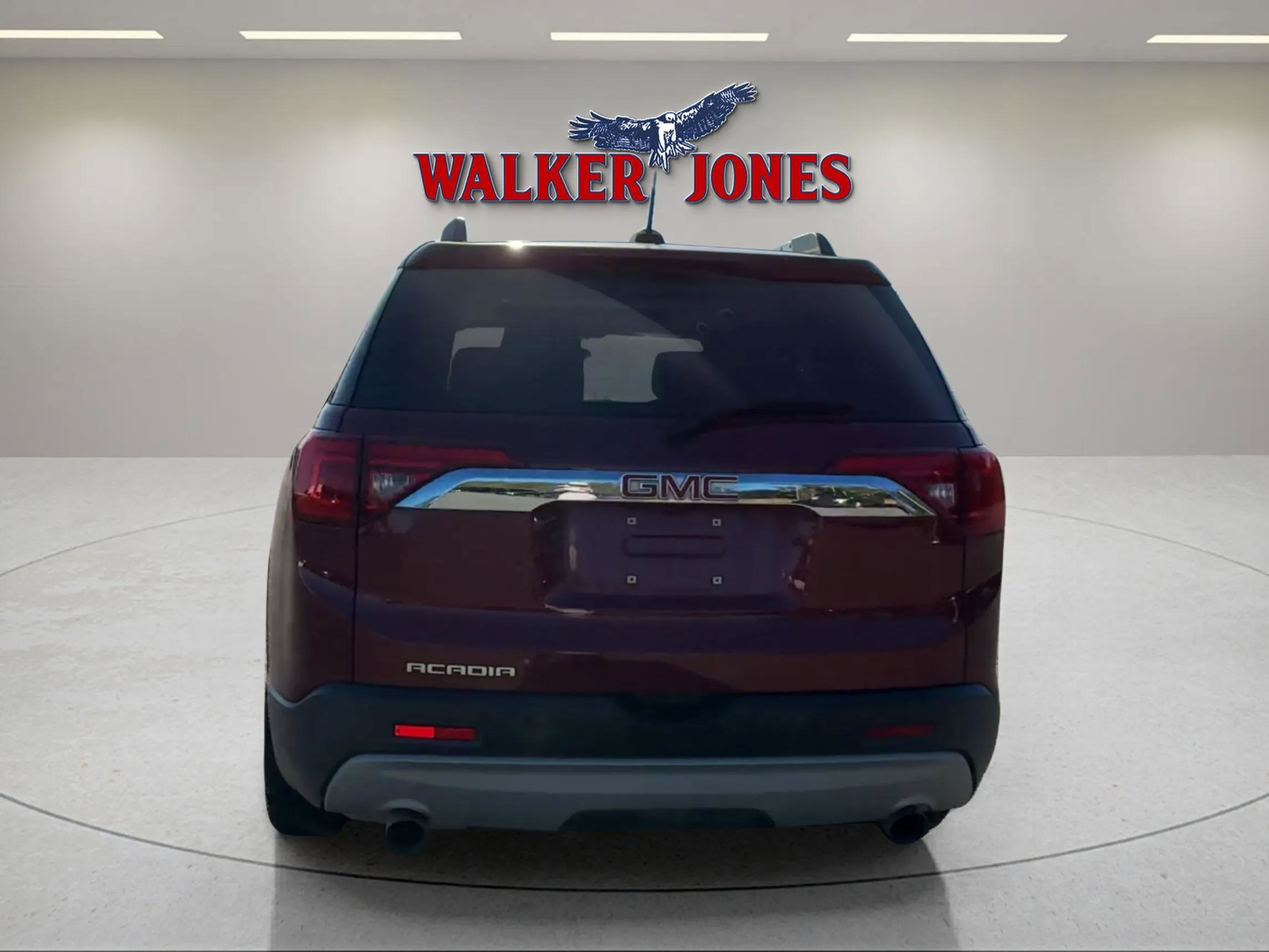 2017 Gmc Acadia SLT photo 4