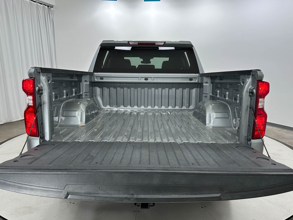 2023 Chevrolet Silverado 1500 LT photo 16