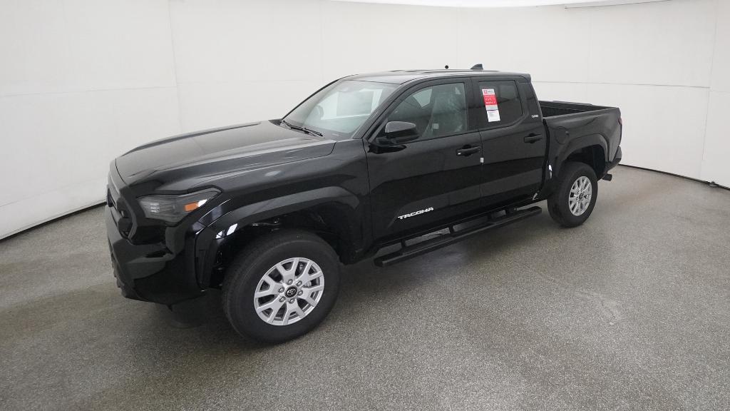 2025 Toyota Tacoma SR5's photo