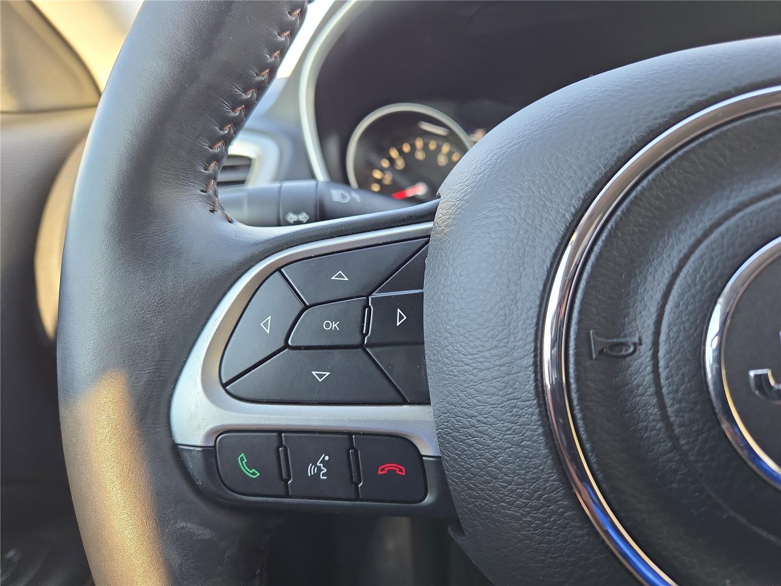 2018 Jeep Compass North Edition Latitude photo 12