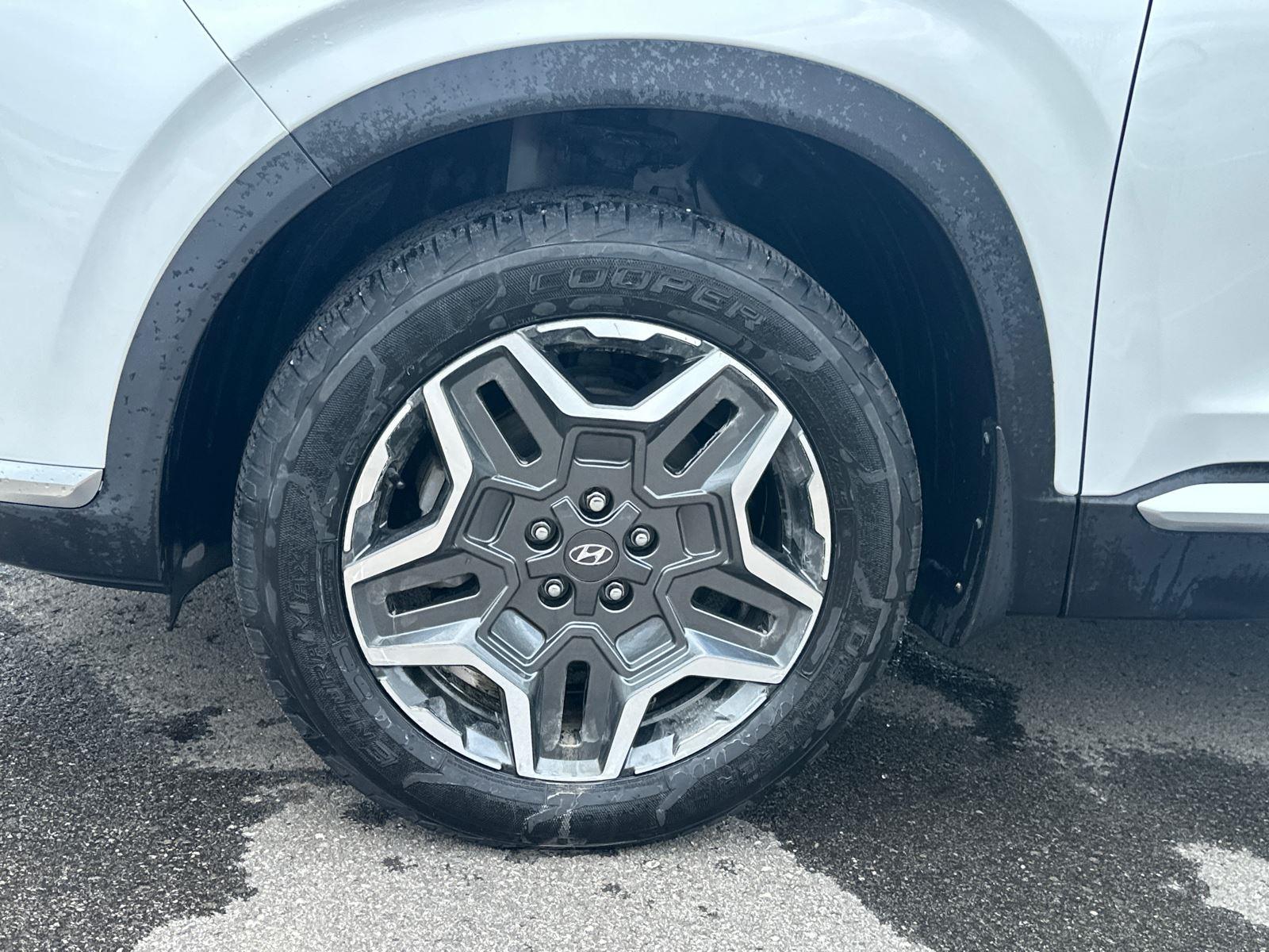2022 Hyundai Santa Fe Limited photo 5