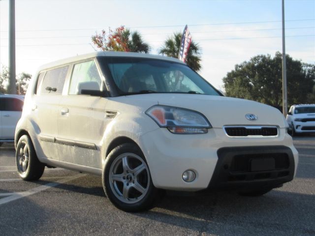 2010 Kia Soul Exclaim's photo