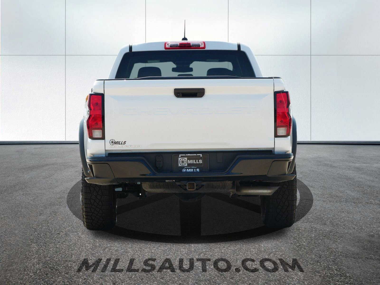 2024 Chevrolet Colorado Trail Boss photo 3