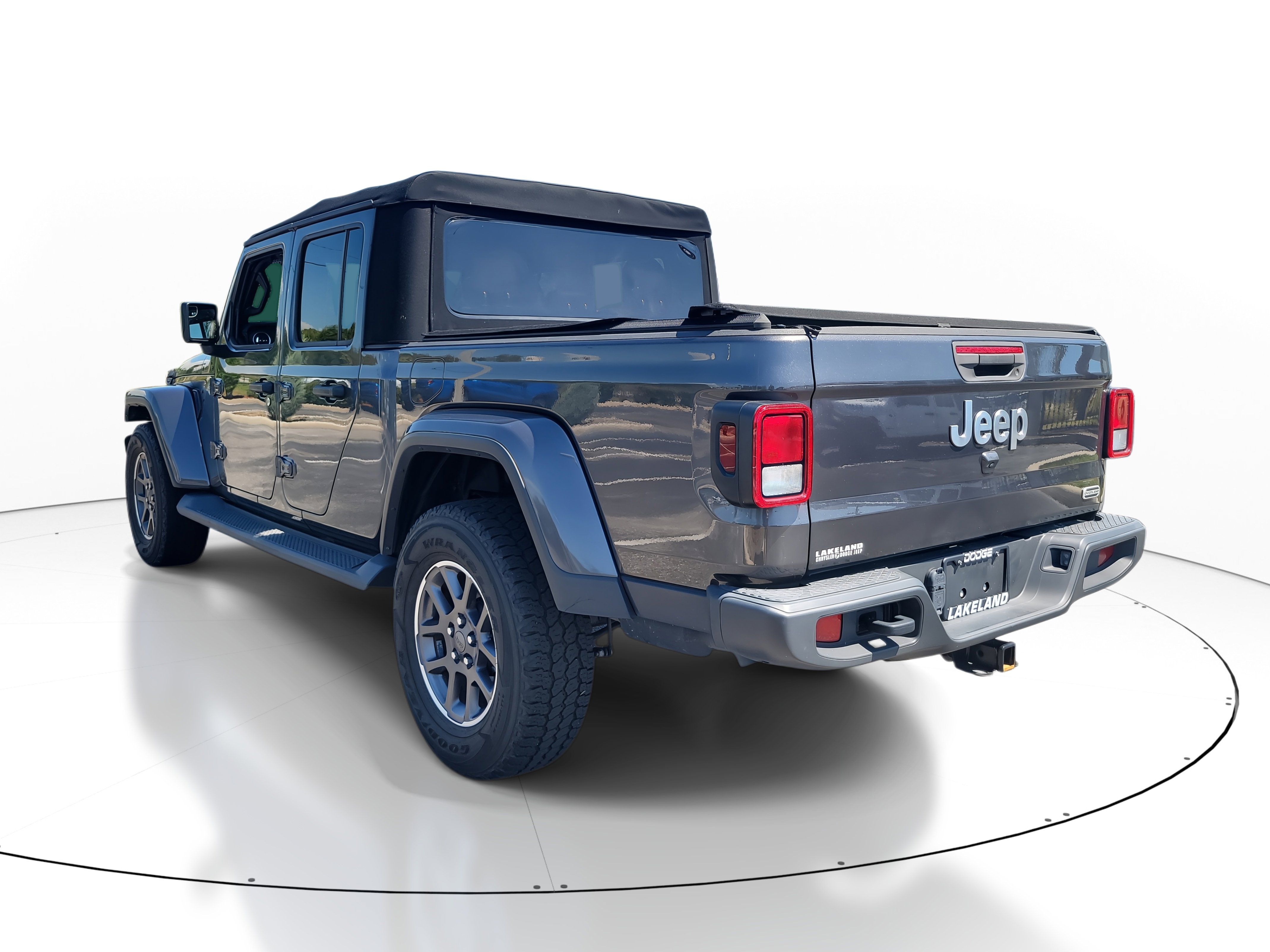 2021 Jeep Gladiator Overland photo 6