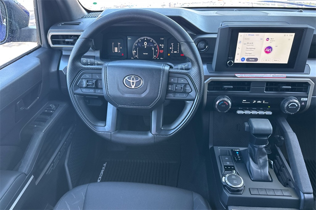 2025 Toyota Tacoma SR5 4x4 Double Cab photo 14