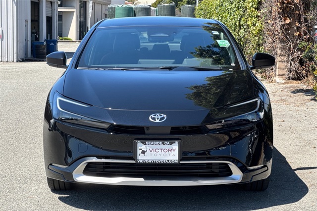 2026 Toyota Prius Plug-in Hybrid XSE Premium photo 9