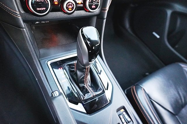 Used 2021 Silver Subaru Limited image 31