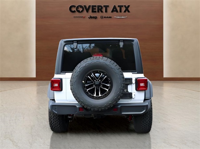 2025 Jeep Wrangler photo 4