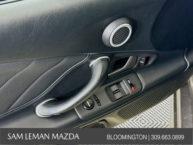 2003 Honda S2000 Base photo 16